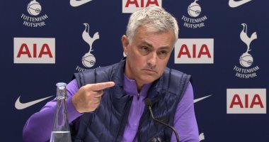الأزمة المادية تجبر توتنهام على استمرار مورينيو رغم النتائج السيئة