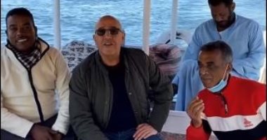 أشرف عبد الباقى بعد رحلته فى الأقصر وأسوان: "اللي ماراحش.. فايته كتير".. فيديو