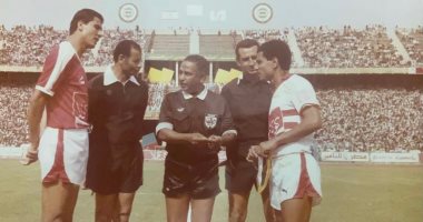 سمير عثمان يحيى ذكرى رحيل والده بصورة فى قمة الأهلى والزمالك 