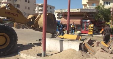 إزالة 20 حالة تعد على الطريق العام فى حملة لمجلس مدينة الغردقة وشرطة المرافق