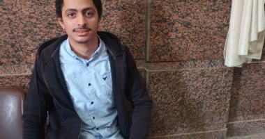 أيمن العائد لأسرته بعد 21 سنة ضياع.. شقيق الشاب يحكى تفاصيل الغياب... لايف