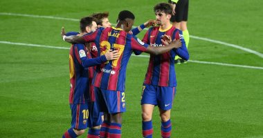 برشلونة ضيفا على أوساسونا لمطاردة أتلتيكو مدريد في صدارة الليجا