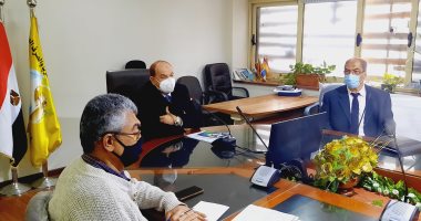 بدء تنفيذ خطة رفع كفاءة شبكة الصرف الصحى ببرج العرب فى مبادرة "حياه كريمة"