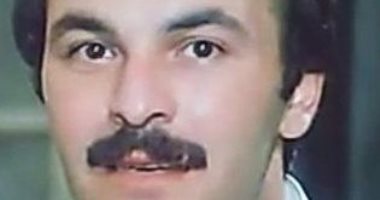 ذكرى رحيل حاتم ذو الفقار.. تعرف على أبرز محطاته فى عالم الفن