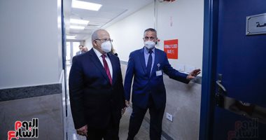 جامعة القاهرة: معهد الأورام بسعة 316 سريرا ويستقبل 300 ألف مريض سنوياً.. صور