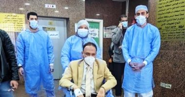 خروج النائب أحمد دندش من "عزل جامعة القناة" بعد تعافيه من كورونا.. صور
