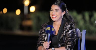 أيتن عامر: مرة استخبيت فى شنطة عربية أختى وفاء بعد ما رفضت تاخدنى المسرح