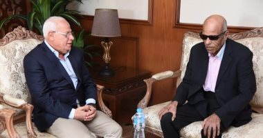 محافظ بورسعيد ينعى المناضل البرلمانى البدرى فرغلى