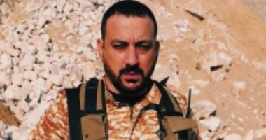 العقرب.. دياب يكشف عن شخصيته فى فيلم السرب بصورة من الكواليس