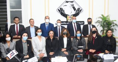 وزيرة الهجرة بعد إطلاق مبادرة "مصرية بـ100 رجل": المجتمع المدنى شريك فى نجاحاتنا