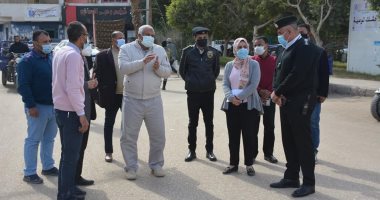 محافظ الوادى الجديد يتابع أعمال تطوير ميدان البساتين وحى المعلمين بالخارجة
