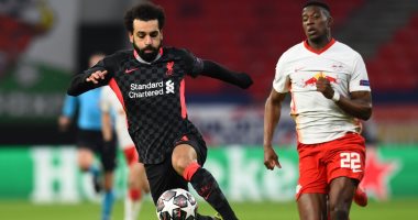 محمد صلاح ينافس على جائزة الأفضل فى دور الـ16 بدورى أبطال أوروبا