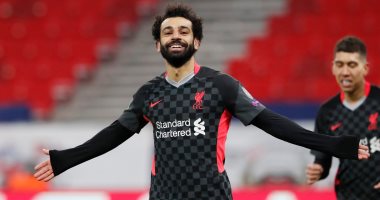 جلوب سوكر تختار محمد صلاح ضمن المرشحين لأفضل ثلاثى هجومى