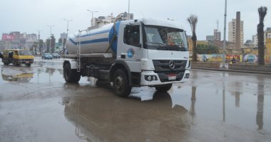 رئيس شركة المياه بالإسكندرية: سيطرنا على المطار وتوقعنا كميات هطوله
