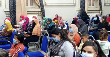 محو الأمية وتعليم الكبار بسوهاج تنظم 3 ندوات للتوعية بمخاطر الزيادة السكانية.. صور