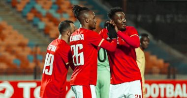 الأهلي يحدد موعد أول مران في تنزانيا وموسيماني يجتمع مع معاونيه