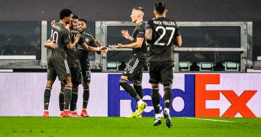 مانشستر يونايتد يكتسح سوسيداد برباعية ويقترب من دور الـ 16 باليوروباليج.. فيديو
