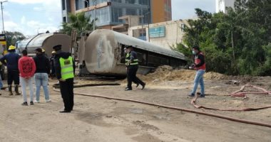 تفاصيل حادث انقلاب سيارة نقل مواد بترولية بعد اصطدامها بسيارتين بطنطا.. فيديو