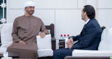 صورة.. ولي عهد أبوظبي يستقبل سعد الحريري فى قصر الشاطئ