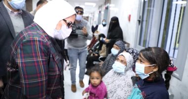 وزيرة الصحة تتفقد مستشفيات ومركز طب الأسرة بالإسماعيلية لمتابعة العمل بمنظومة التأمين الصحى الشامل الجديد.. وتوجه بسرعة الانتهاء من ميكنة ملفات طب الأسرة.. وتكثيف حملات التثقيف والتوعية الصحية للمنتفعين