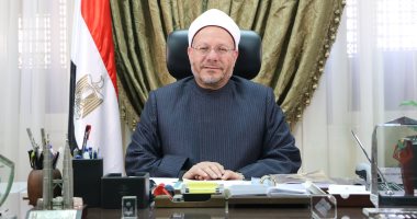 التليفزيون هذا المساء.. حيوان يشبه البشر داخل بطن سمكة قرش يحير العالم.. المفتى: جماعات الإرهاب خرجت من الإخوان.. مستشار الرئيس: تحركنا لشراء لقاح كورونا قبل إنتاجه وحريصون على تنويع مصادره