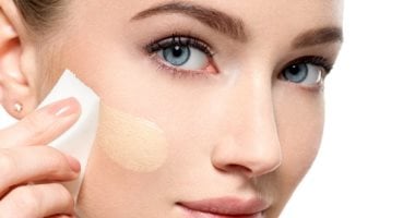 ما هو حمض الهيالورنيك وكيف يساعد فى الحفاظ على صحة بشرتك؟