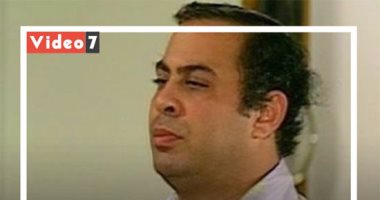 قصة طريفة وراء اسم الفنان المنتصر بالله.. فيديو