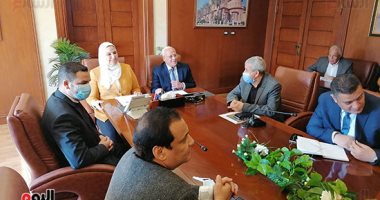 وزيرة التضامن ومحافظ بورسعيد يبحثان تنشيط العمل الاجتماعى.. فيديو لايف