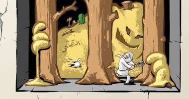 كاريكاتير اليوم.. ظاهرة التصحر تأكل النظام البيئي