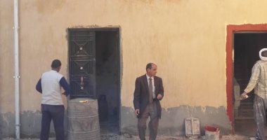 نائب محافظ أسيوط يتابع تطوير الوحدة البيطرية ووصول أعمدة الإنارة.. صور