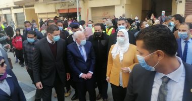 وزيرة التضامن تفتتح مساكن الأمل ببورسعيد على أنغام الأغانى الوطنية.. صور