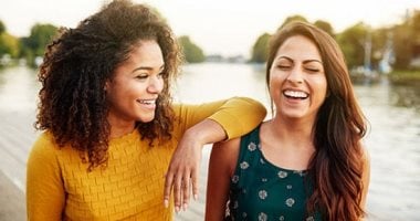 بحبك يا صاحبى.. ابعتلنا صورتك مع أكتر صديق بتحبه زى أخوك