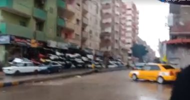 ثلوج وأمطار غزيرة على الإسماعيلية والدفع بسيارات لشفط المياه من الشوارع.. فيديو