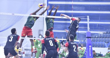 منتخب شباب الطائرة يهزم الكاميرون فى البطولة الأفريقية باستاد القاهرة.. صور