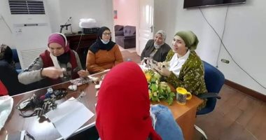 المجلس القومي للمرأة بالإسماعيلية ينظم معرضًا للحرف اليدوية.. صور