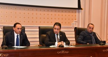رئيس "نقل النواب": مصر تشهد نقلة نوعية بمجال الطرق والكبارى.. صور