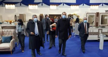 سفير الفلبين يتفقد مدينة دمياط للأثاث فى إطار تعزيز التعاون بين البلدين