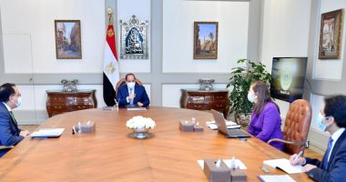 الرئيس السيسى يتابع الموقف التنفيذى لعمل وزارة التخطيط والتنمية الاقتصادية.. ويوجه بتطوير برامج بناء القدرات للعاملين بالجهاز الإدارى للدولة.. واستمرار دراسة تداعيات جائحة كورونا على الأداء الاقتصادى 