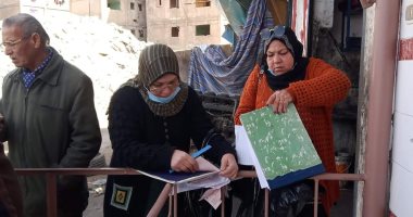 تحصيل رسوم ومتأخرات النظافة على الأسواق فى بورسعيد.. صور