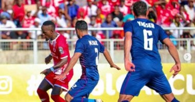 الأهلي يبحث تحقيق "فوز معنوي" على سيمبا بموقعة "السلام" الليلة