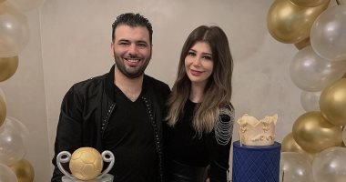 القناص عماد متعب يحتفل بعيد ميلاده بـ"تورتة" على شكل الكونفدرالية.. صور
