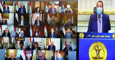 رئيس الوزراء يستعرض الاستعداد لامتحانات الفصل الداسى الأول باجتماع الحكومة 