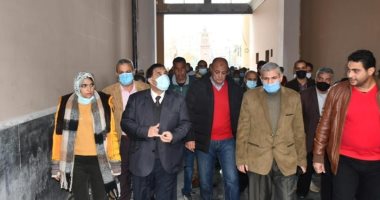 رئيس السكة الحديد يتفقد أعمال تطوير وتجديدات محطة مصر بالإسكندرية.. صور