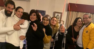 حنان مطاوع تحتفل مع أسرتها بعيد ميلادها: شكرا لأحب الناس لقلبى