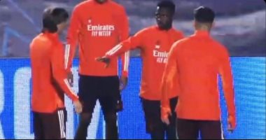 أتالانتا ضد ريال مدريد.. أزمة بين مودريتش وفينسيوس في تدريبات الملكي "فيديو"
