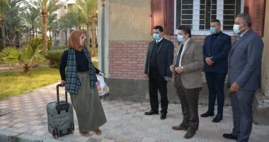 رئيس جامعة دمياط يطمئن على استعدادات المدن الجامعية لاستقبال الطلاب