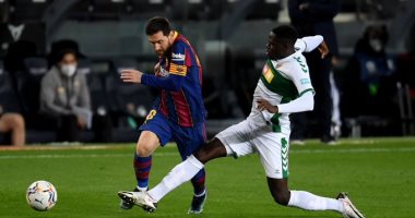 برشلونة ضد إليتشي.. البارسا يفشل في فك شفرات الدفاع في الشوط الأول