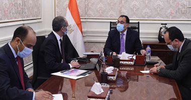 الحكومة: 45 خدمة تم إطلاقها على منصة مصر الرقمية و1.3 مليون مستخدم حتى الآن.. واختيار 5 مدارس بـ5 محافظات بمشروع المدارس التكنولوجية.. و"مدينة المعرفة" بالعاصمة الإدارية ستكون مجتمعا شاملا لتكنولوجيا المعلومات