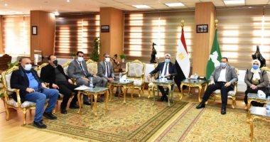 محافظ الشرقية يلتقى أعضاء مجلس النواب لإستعراض وحل مشاكل المواطنين