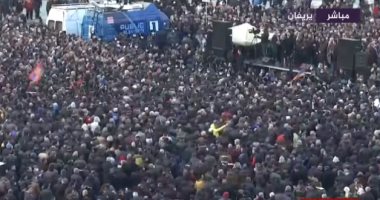 ردود أفعال دولية على أحدث أرمينيا.. الاتحاد الأوروبى: على الأطراف التزام الهدوء.. الرئاسة الروسية: نراقب الوضع بقلق ونعتبر الوضع شأنا داخليا.. رئيس أذربيجان: لم تكن "يريفان" فى مثل هذا الوضع المؤسف قط